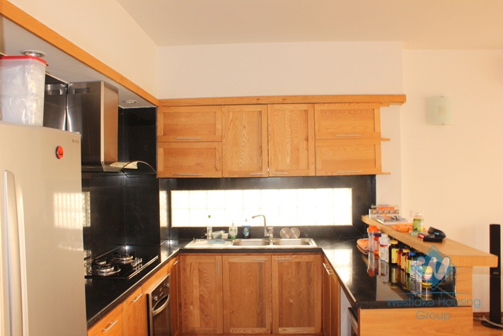 Luxury apartment for rent with 2 bedrooms in Au co st, Tay Ho, Ha Noi